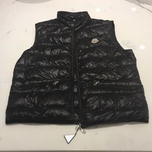 Brand New Moncler Puffer Vest size 5 (L)